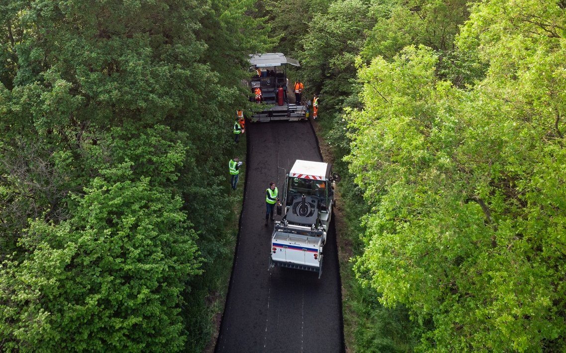 Warmasphalt Schmitthausweg   Foto: Eurovia