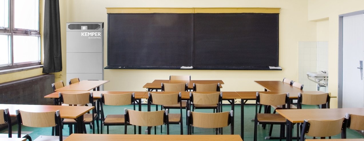 Im Klassenraum steht der KEMPER AirCO2NTROL
