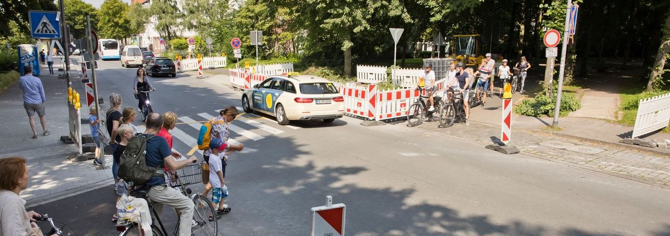 Am Neubrückentor wird die Vorfahrtsregelung zugunsten der Radfahrenden geändert.