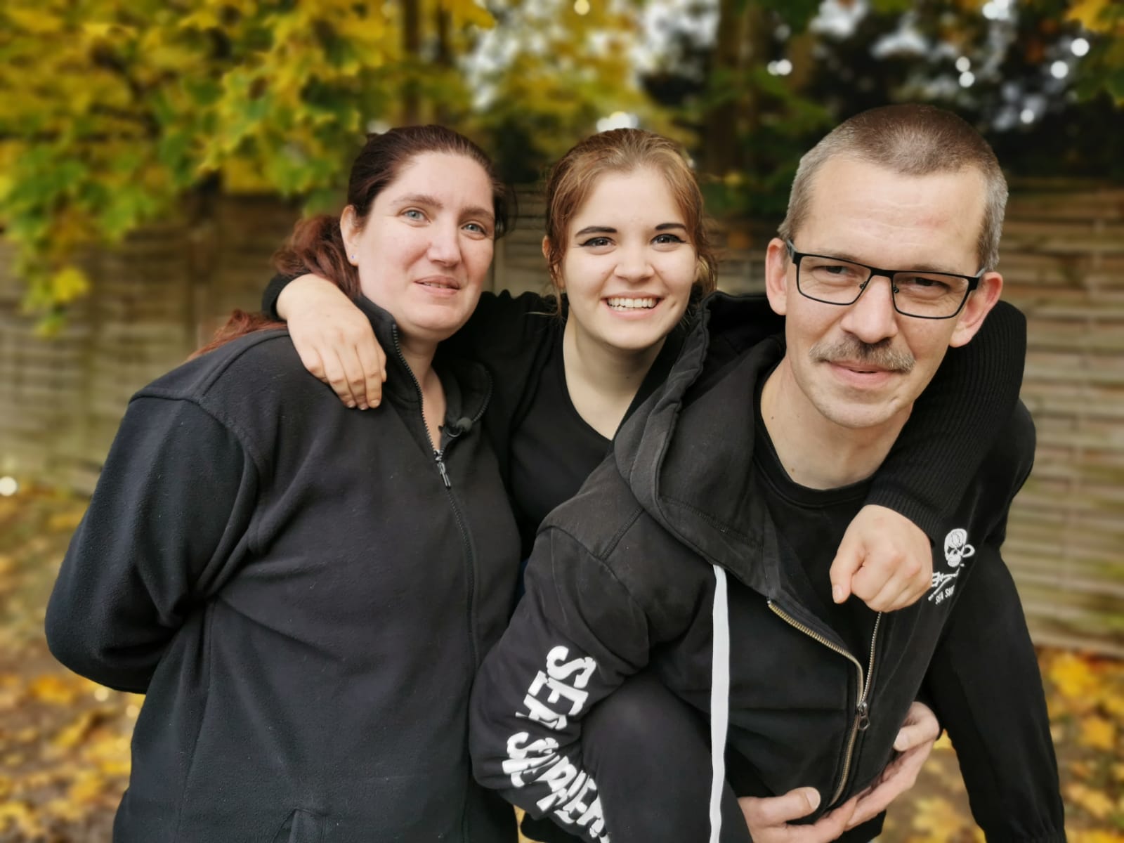 Katarina mit Eltern Bildrechte:  RTLZWEI, masterfilms  Fotograf: RTLZWEI