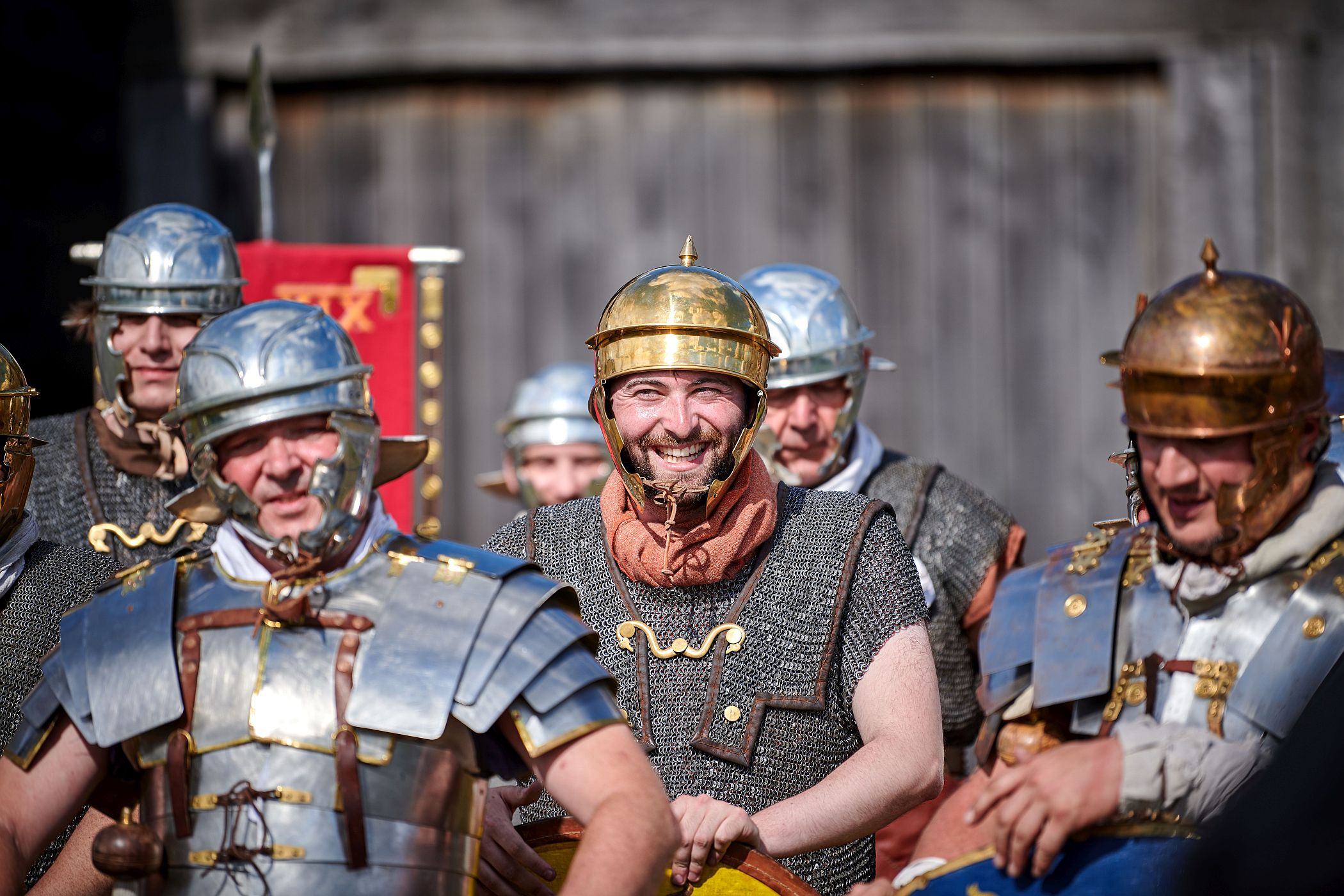 Drei römische Reenactment-Gruppen haben die Dreharbeiten zu der LWL-Webserie unterstützt./ LWL