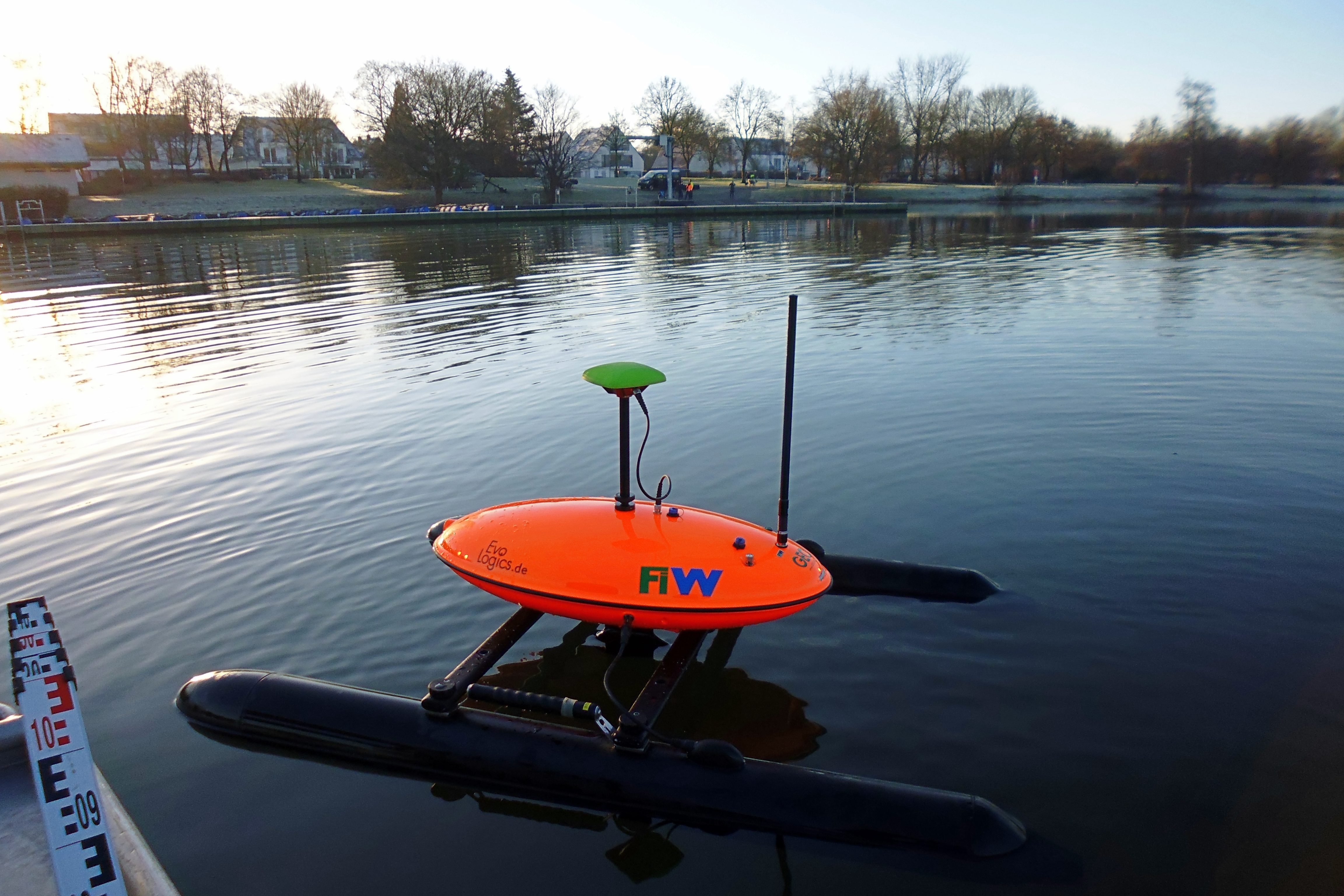 Die vom Messkatamaran "RiverBoat" gesammelten Daten leisteten einen wichtigen Beitrag zur Aufarbeitung des Fischsterbens im Aasee. /Stadt Münster.