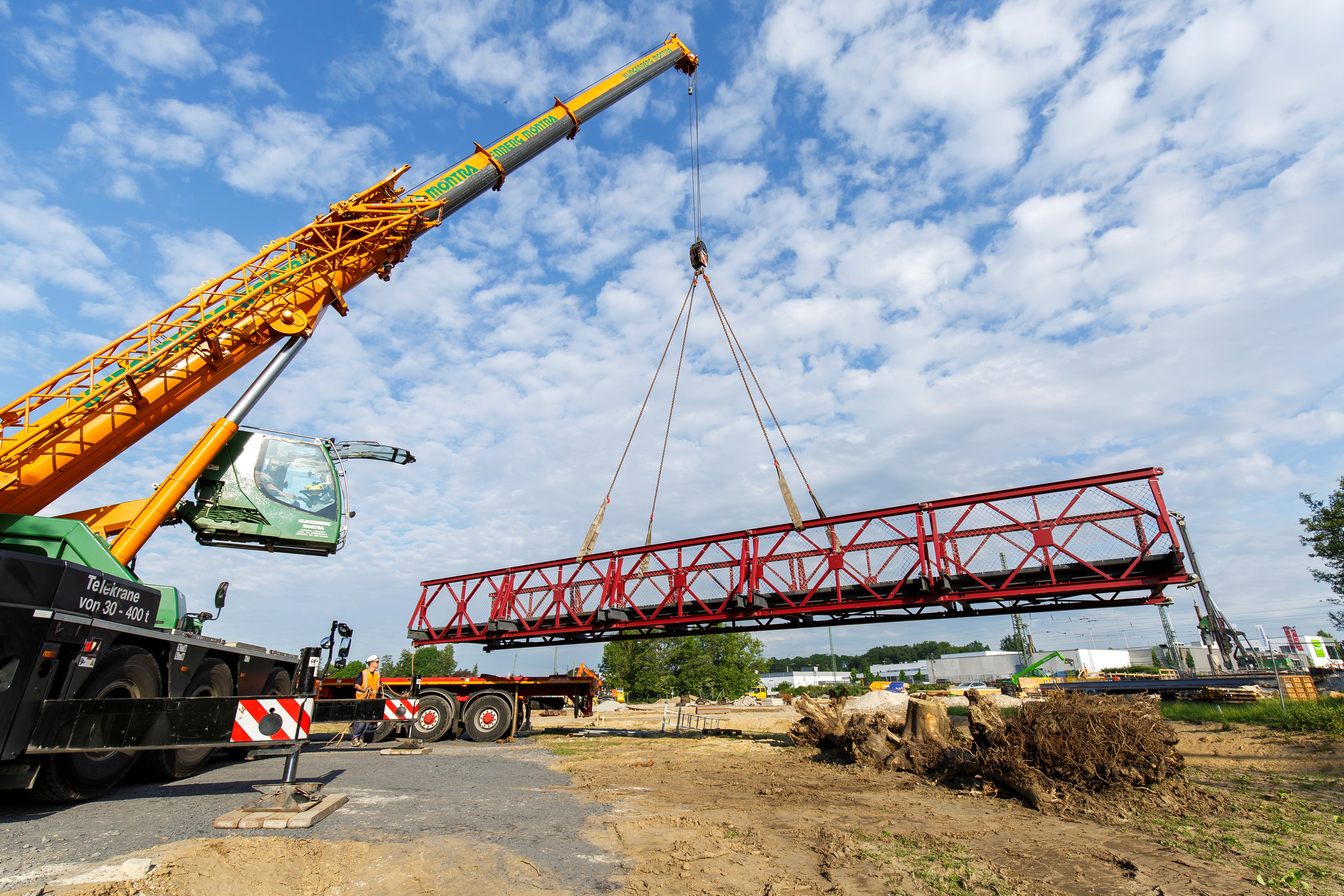 Im Sommer 2018 wurde der Getterbach verlegt. Für Fußgängerinnen und Fußgänger sowie die Radfahrenden gab es eine neue Brücke. /Stadt Münster, MünsterView.